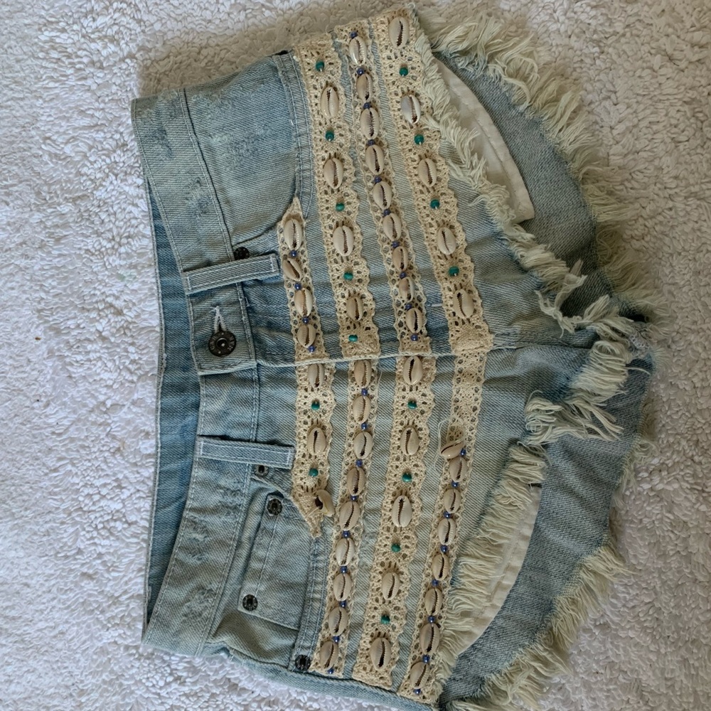 Carmar seashell denim shorts